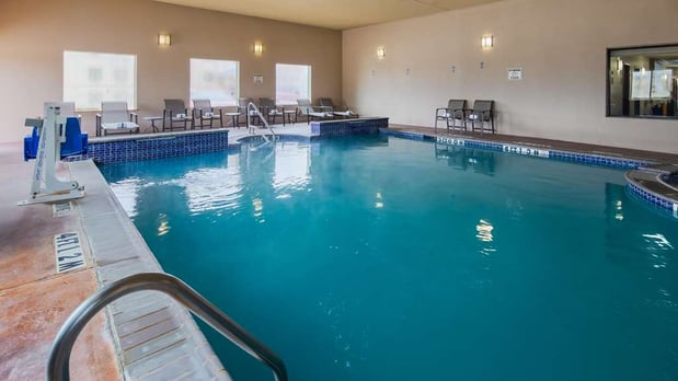 Images Best Western Granbury Inn & Suites
