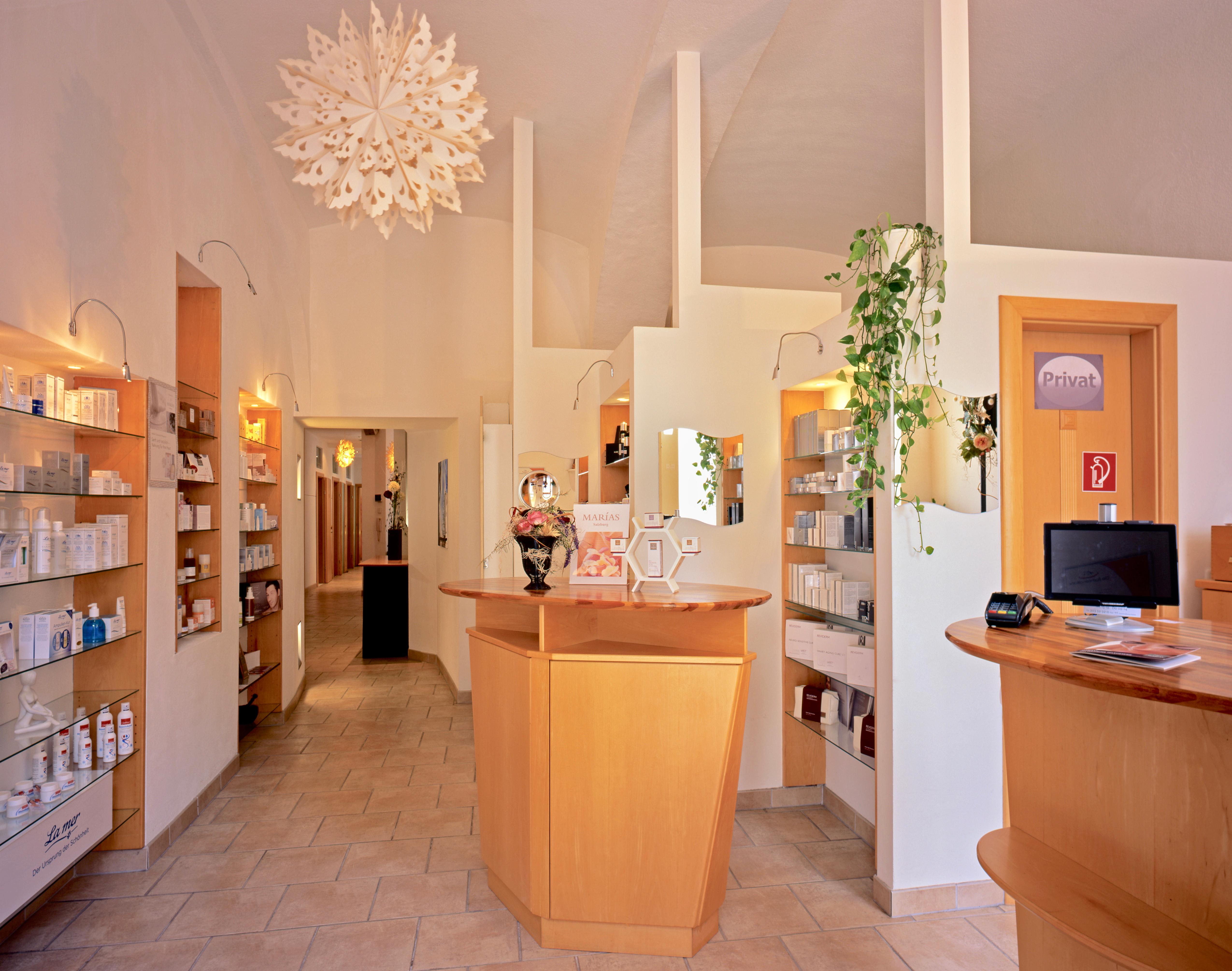 Art of Cosmetic GmbH, Wickenburggasse 2 in Wien