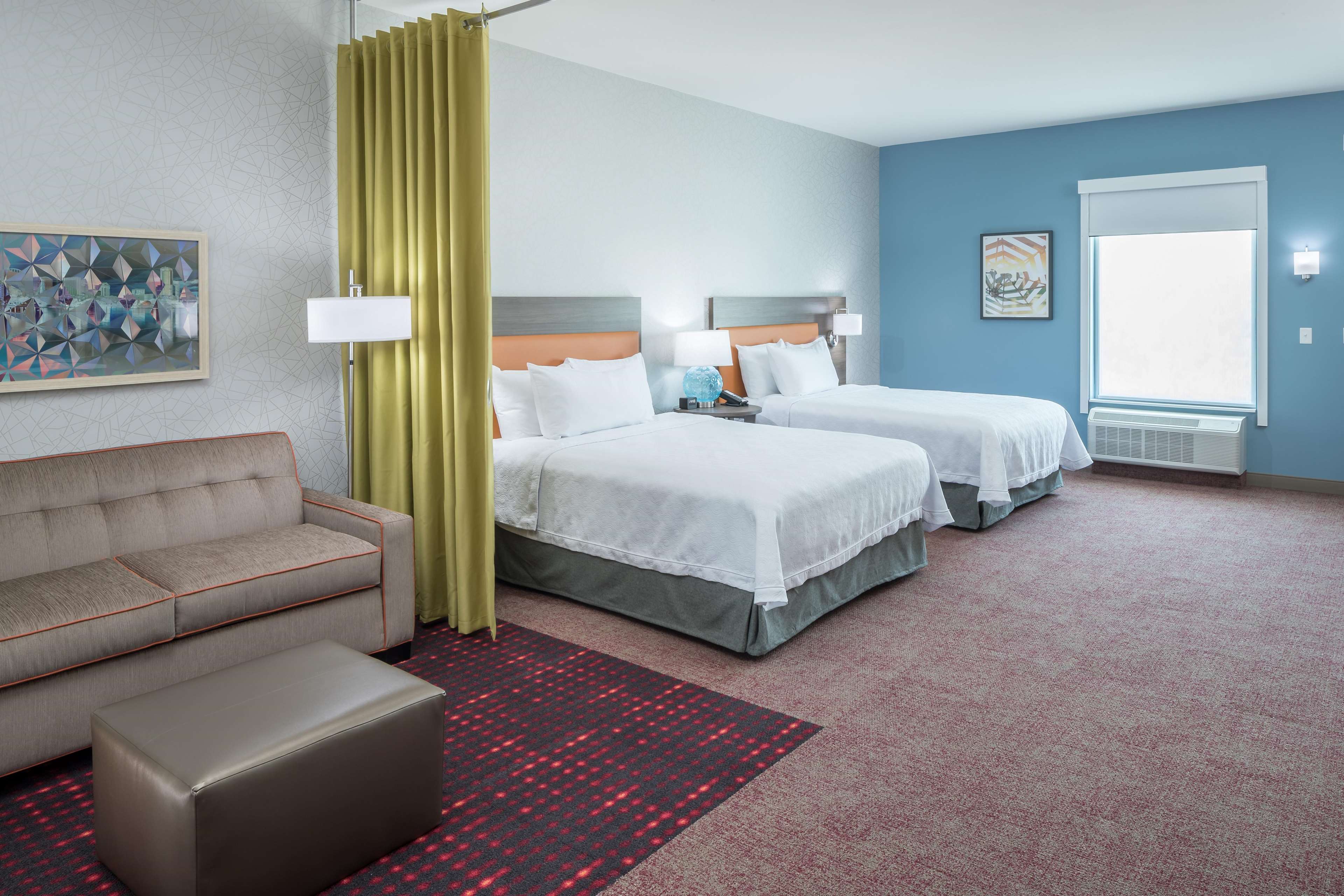 Guest room