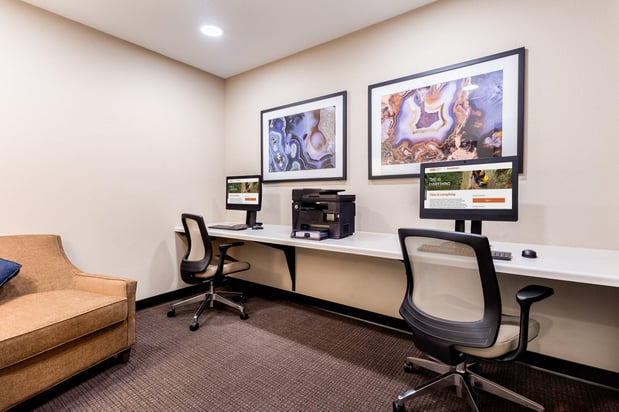 Images Candlewood Suites Eau Claire I-94 by IHG