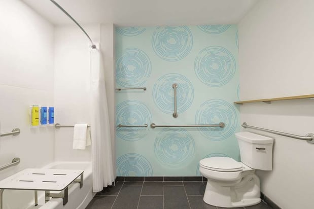 Images Tru by Hilton Sandusky