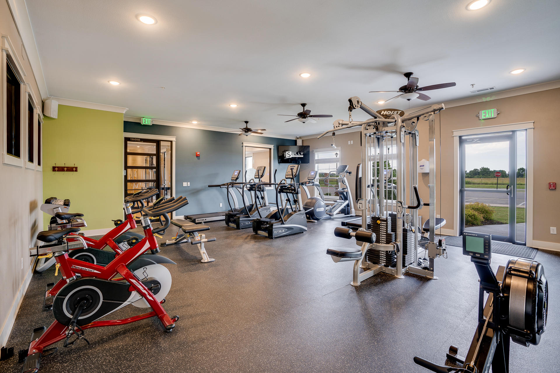 Fully-Equipped Fitness Center