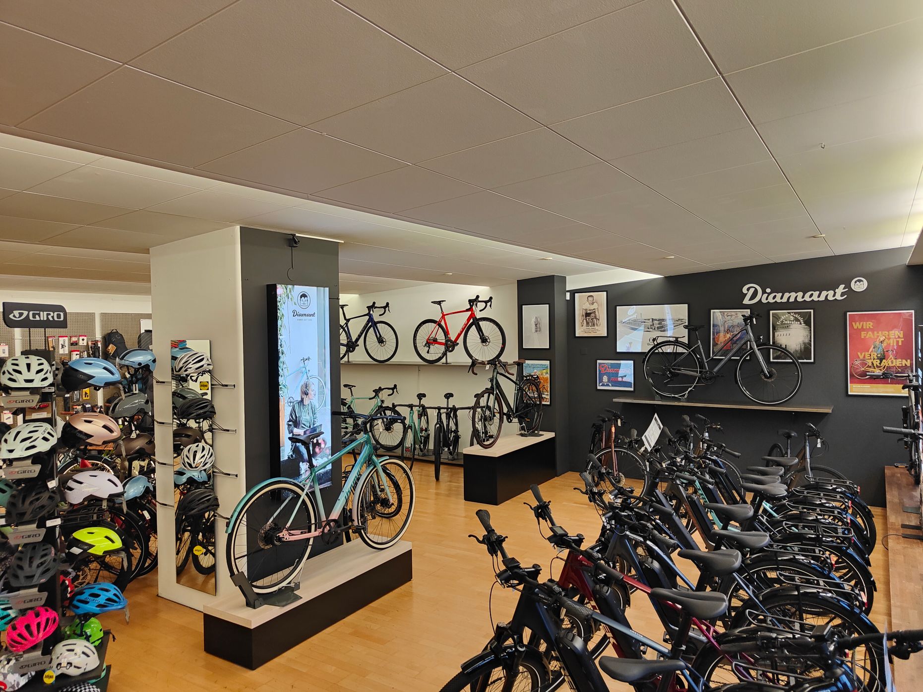 Bike Jucker, Morgartenring 107A in Basel