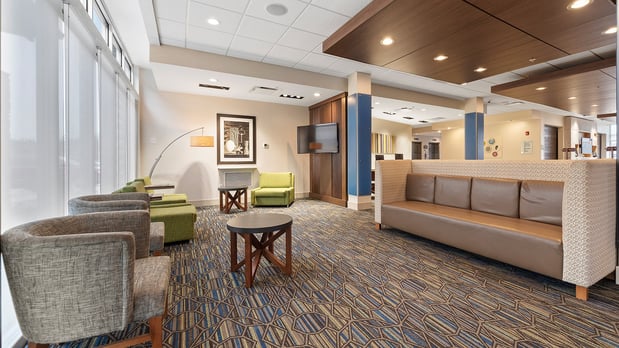 Images Holiday Inn Express & Suites Macon North by IHG