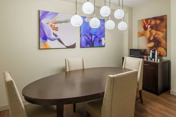 Images Hilton Garden Inn West Palm Beach Airport