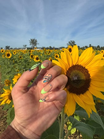Images Neo Nails Brickell