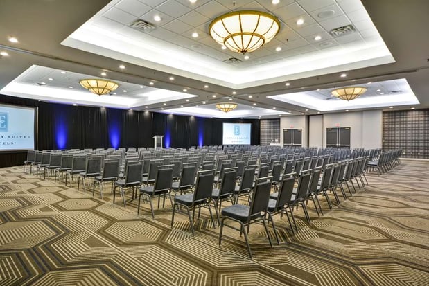 Images Embassy Suites by Hilton Charlotte