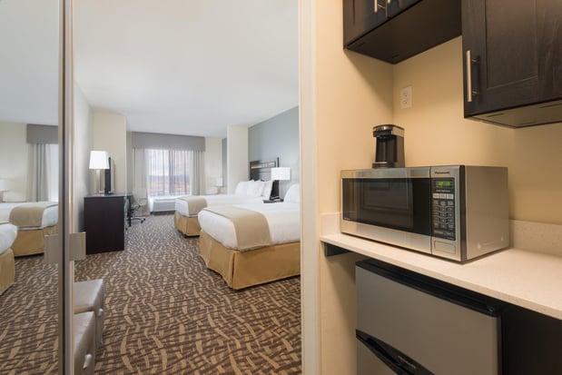 Images Holiday Inn Express & Suites Denver South - Castle Rock by IHG