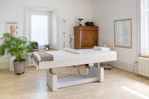 Catherine Stalder Asfour, Hüniweg 5 in Meilen