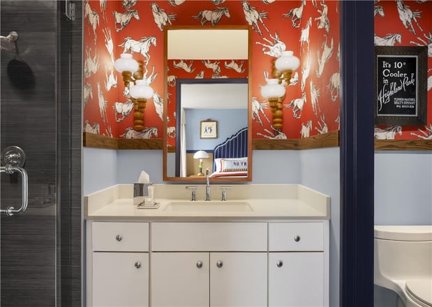 Images Graduate by Hilton Dallas