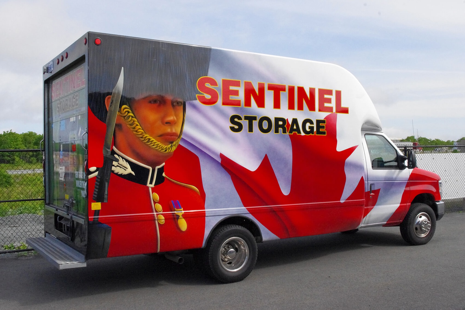 Images Sentinel Storage - Calgary West (Self-Serve)