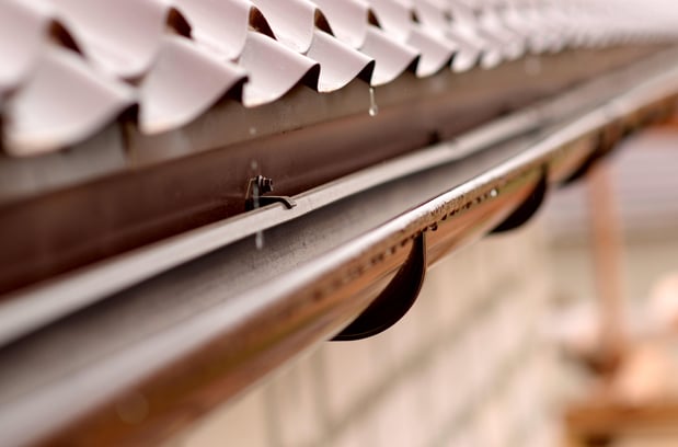 Images D & H Continuous Guttering