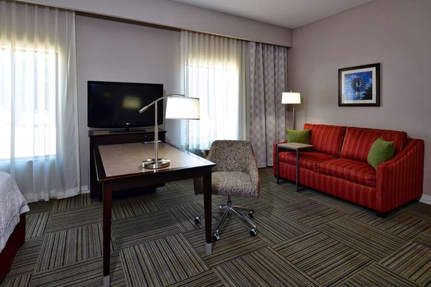 Images Hampton Inn & Suites Fredericksburg