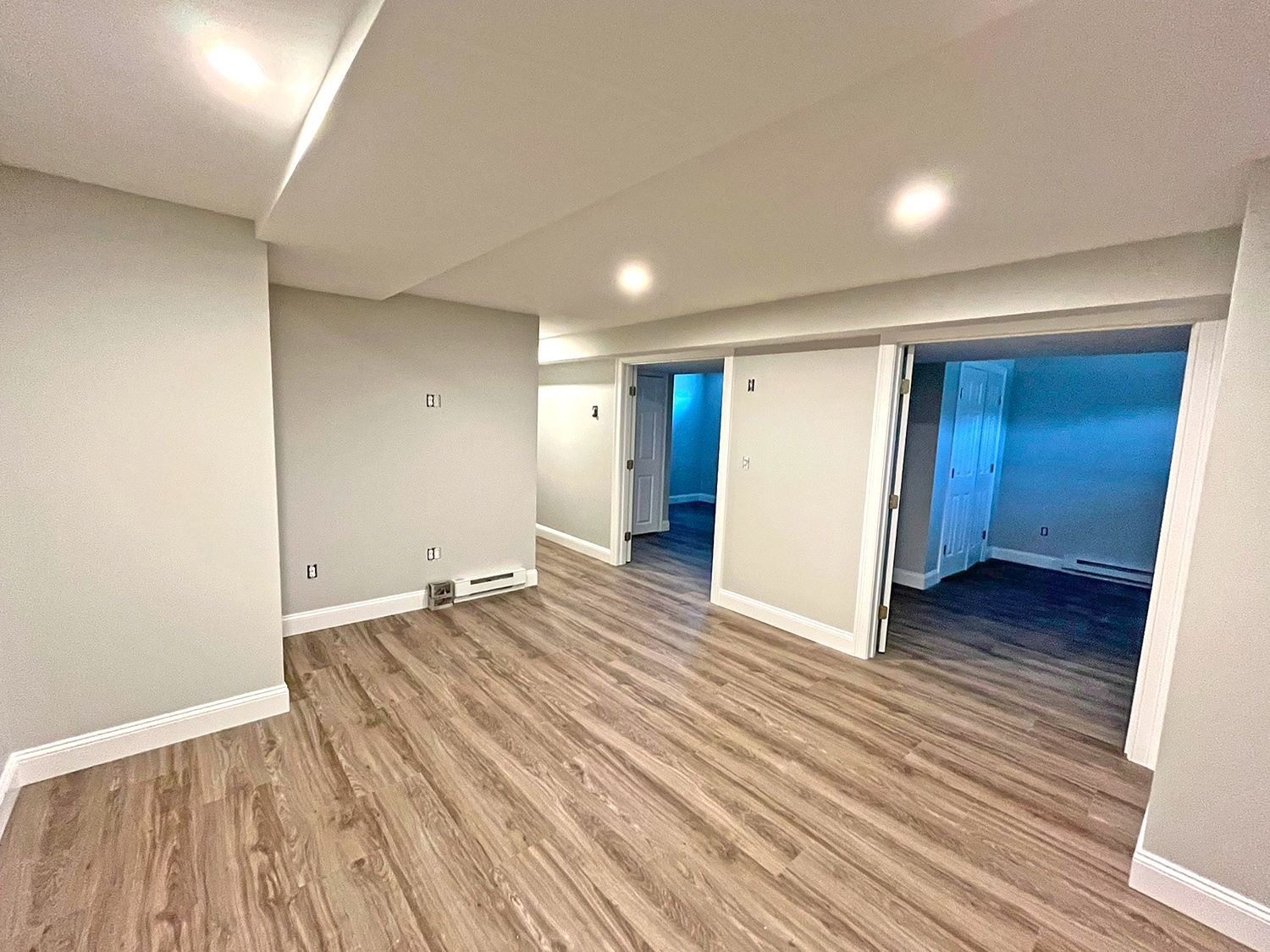 Ma & Pop's Painting Image