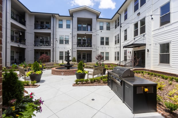 Images The Legacy at Walton Kennesaw Mountain (62+)