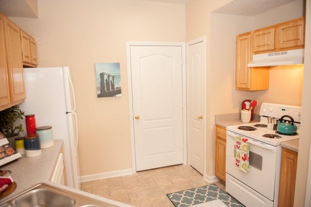 Images Waterford Place Apartment Homes