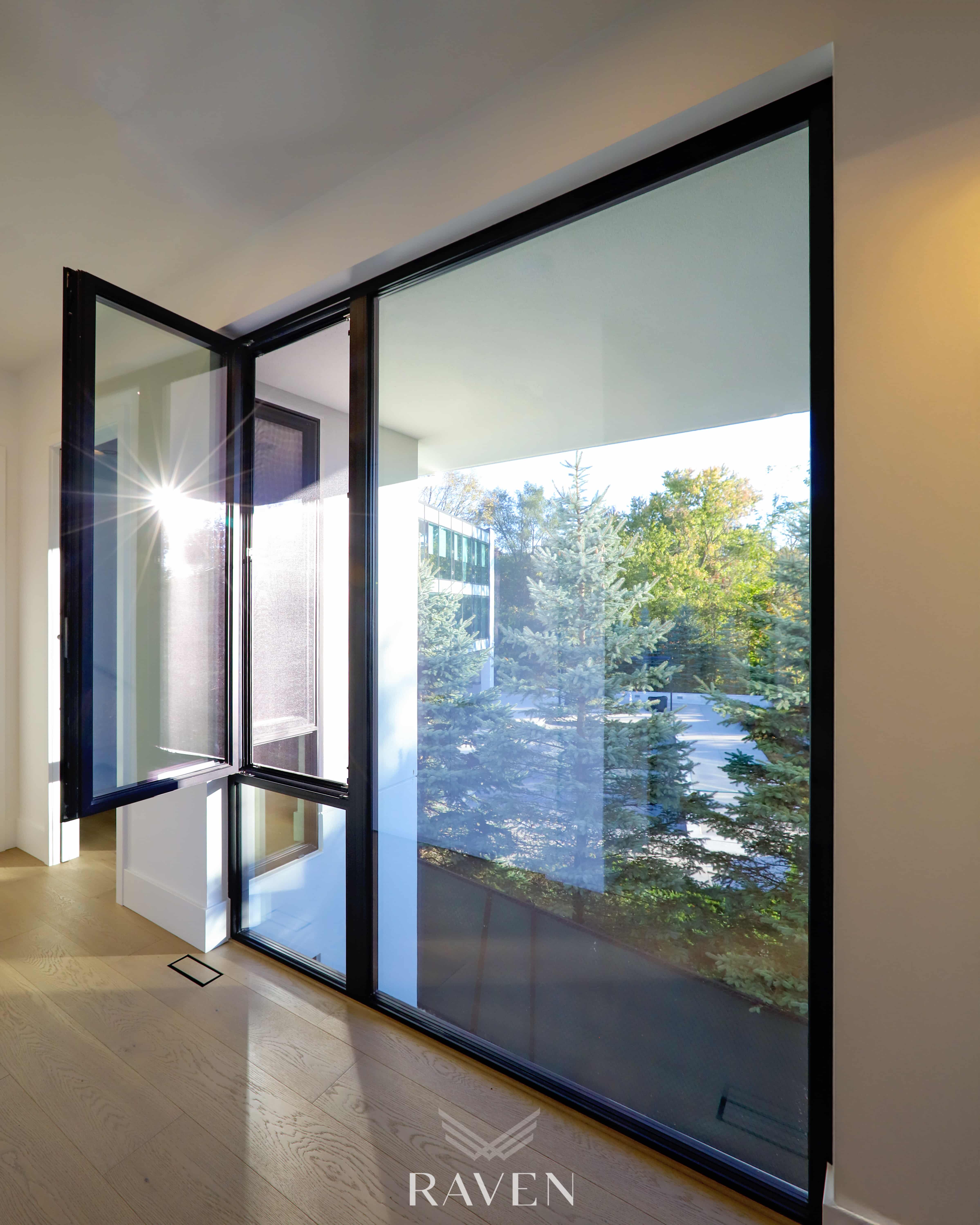 Images Raven Windows Inc.
