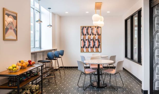 Images Hilton Garden Inn Flint Downtown