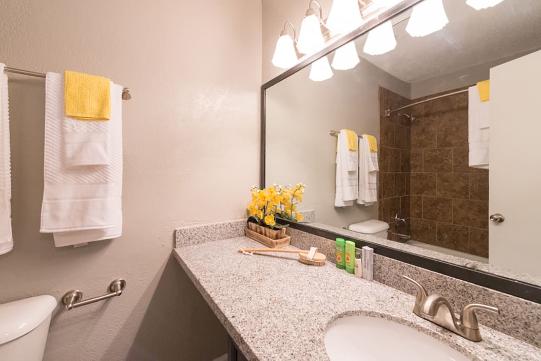 Modern Bathroom