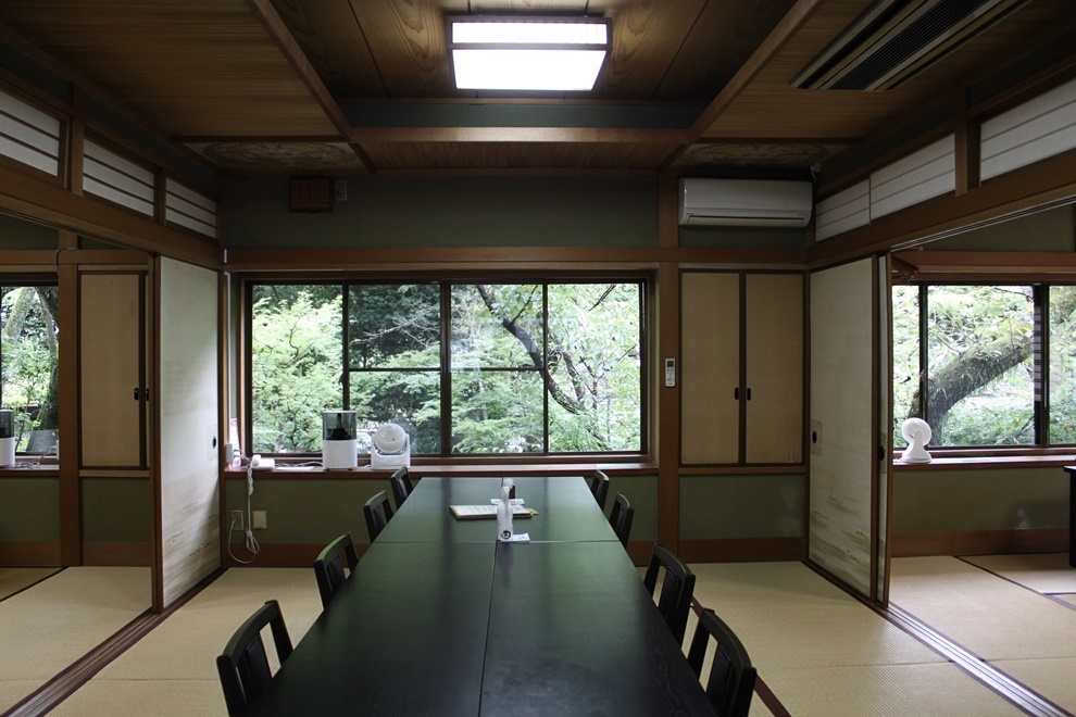 Images 逢坂山かねよ 本店