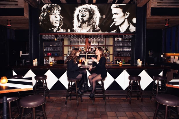 Images Artie's Backroom & Rooftop