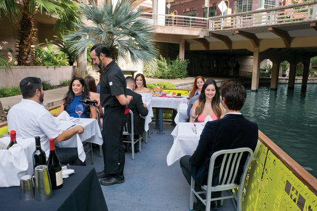 Images GO RIO San Antonio River Cruises