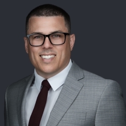 Images Dominic Gomes - TD Wealth Private Investment Advice