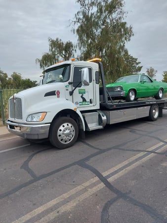 Images Freeway Towing & Storage