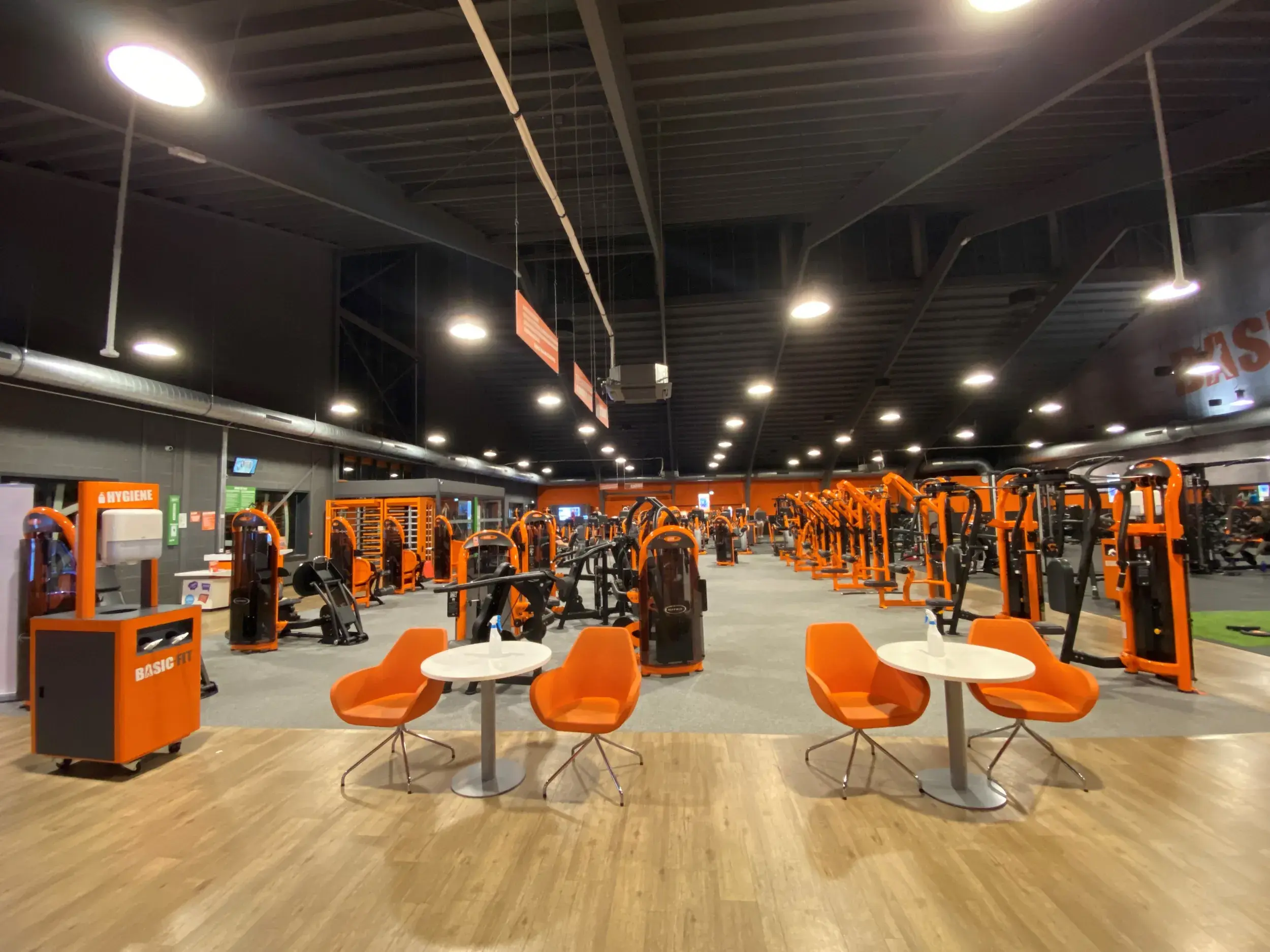 Foto's Basic-Fit 24/7