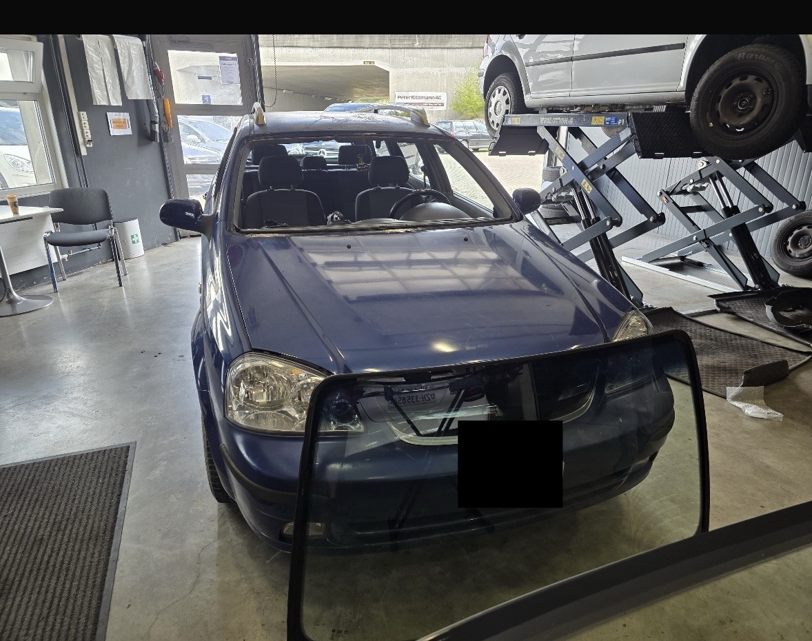 Bilder AUTOGLASDOC - Scheiben Austausch und Steinschlag Reparatur