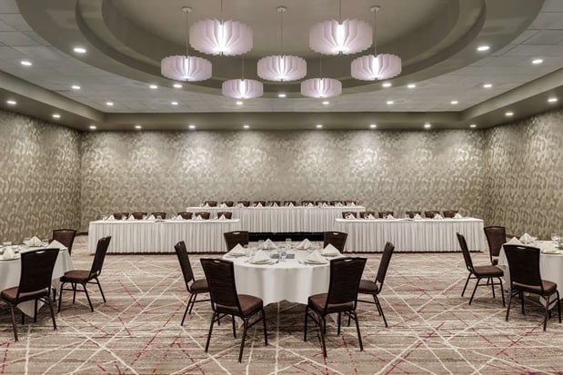 Images DoubleTree by Hilton St. Paul East