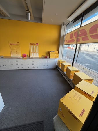 Images DHL Express Service Point Arlington
