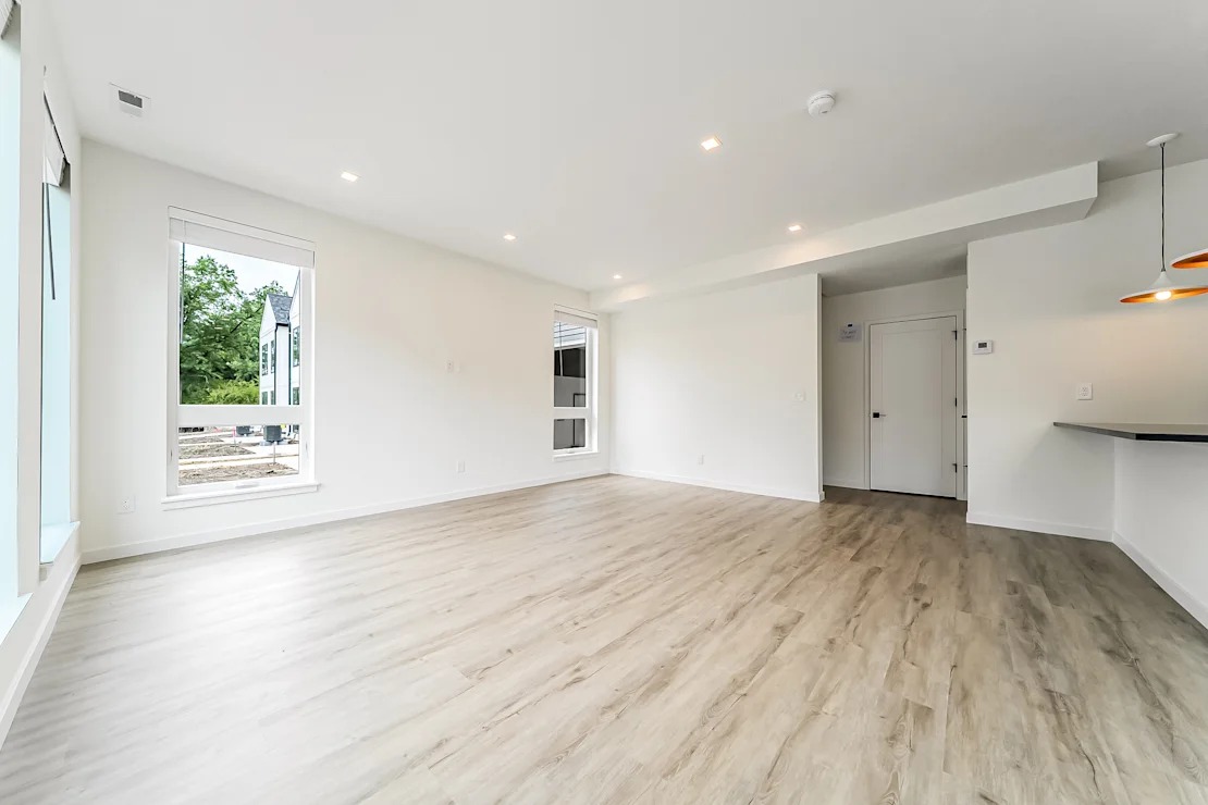 Spacious Townhome Living Room