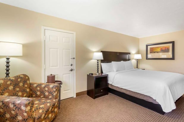 Images Best Western Plus CottonTree Inn