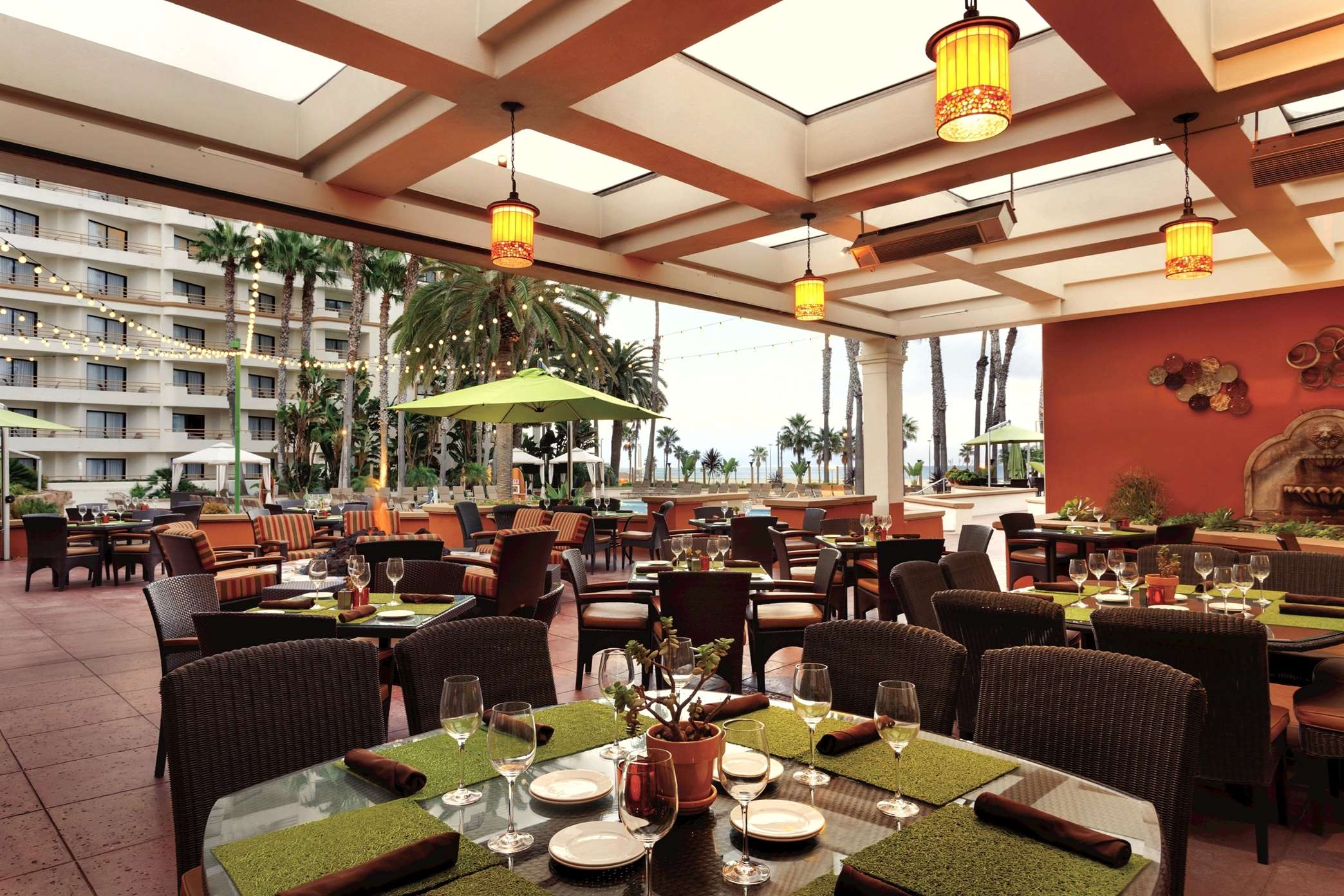 Hotel deals near huntington beach