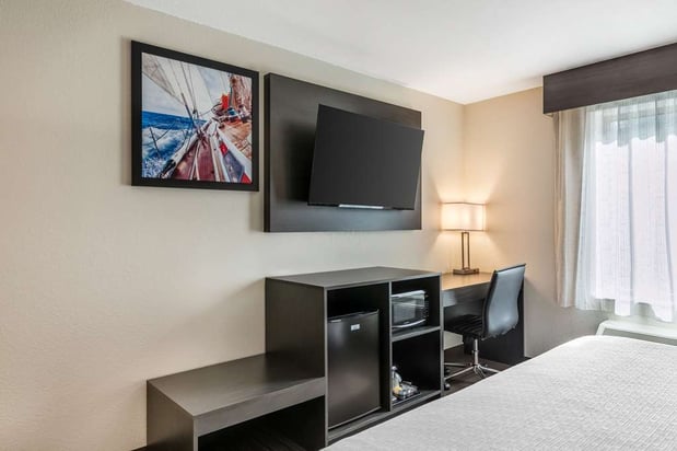 Images Best Western Plus Bluffton / Hilton Head Hotel