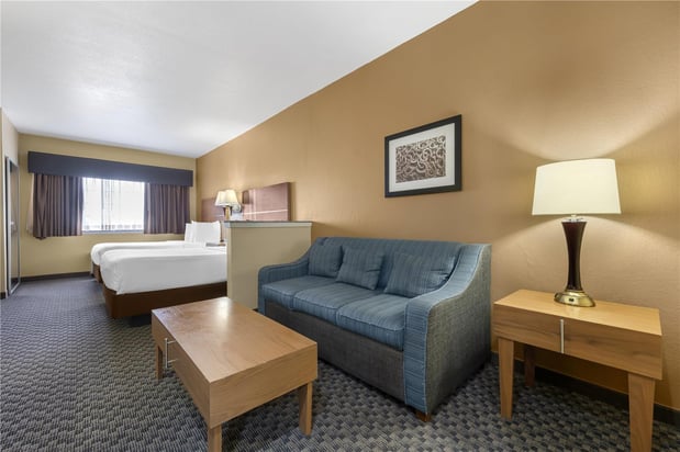 Images Best Western Plus Shamrock Inn & Suites