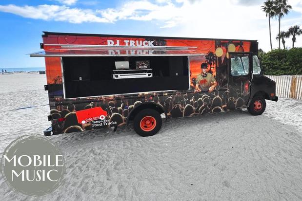 Images Tampa Bay Food Trucks