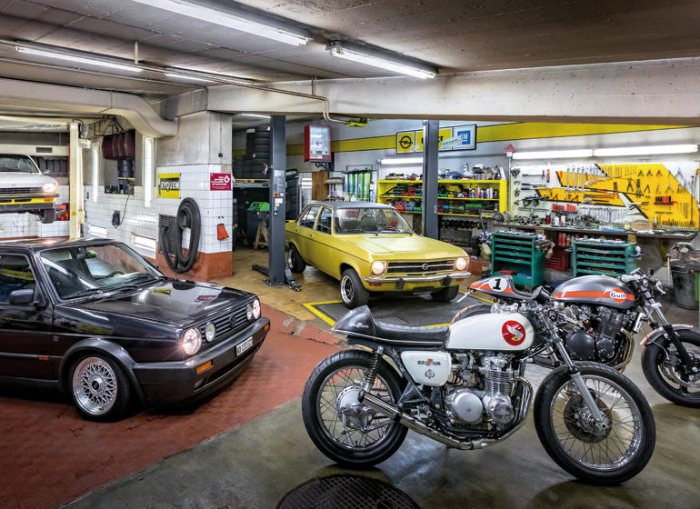 Garage Ruchonnet-Gare, Avenue Louis-Ruchonnet 2 in Lausanne