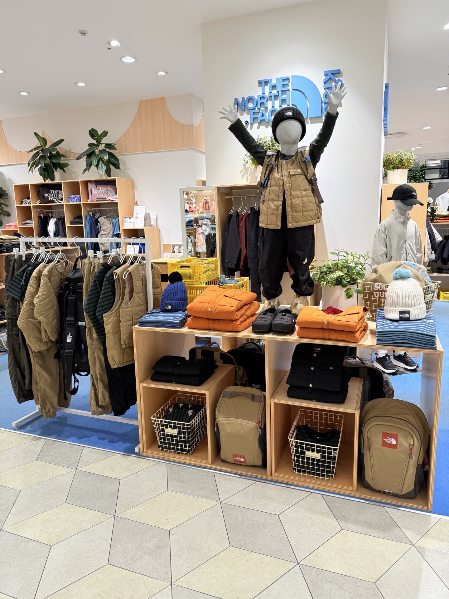 Images THE NORTH FACE kids (ザ・ノース・フェイス キッズ) あべのハルカス