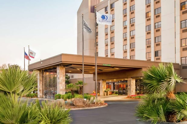 Images DoubleTree by Hilton Hotel San Francisco Airport