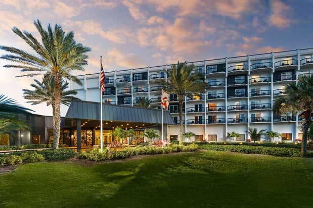 Images Hilton Garden Inn Cocoa Beach Oceanfront