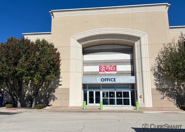 Images CubeSmart Self Storage