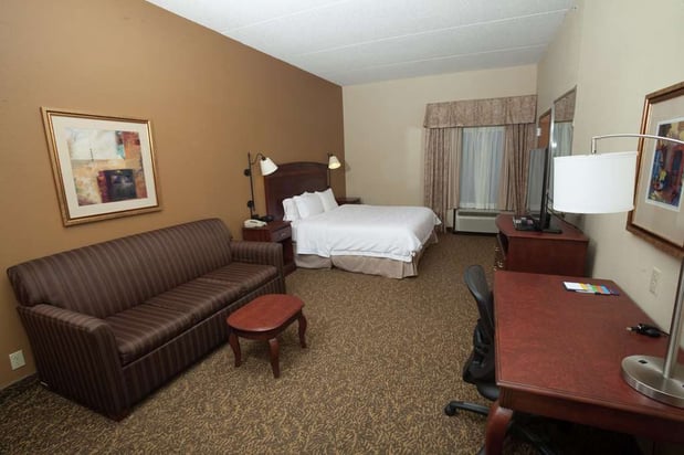 Images Hampton Inn Oneonta