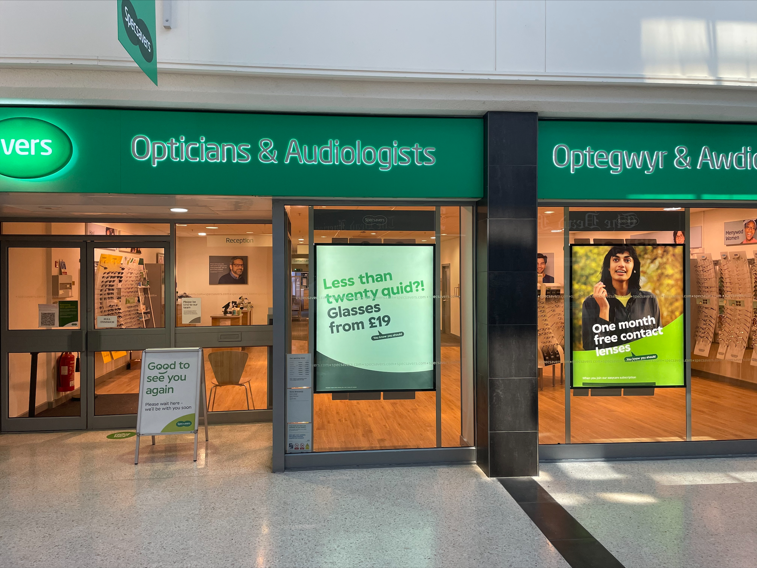 Images Specsavers Opticians and Audiologists - Bangor