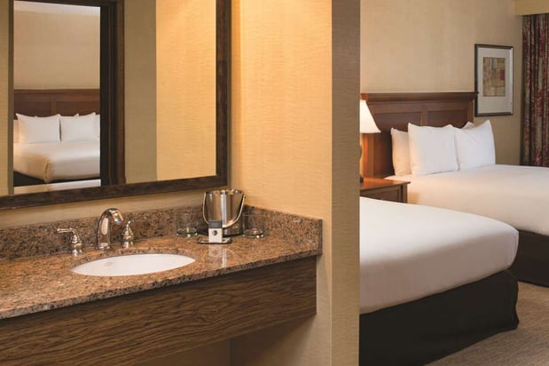Images DoubleTree by Hilton Hotel Seattle Airport