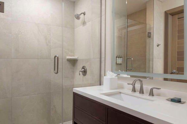 Images DoubleTree by Hilton San Diego Bayside