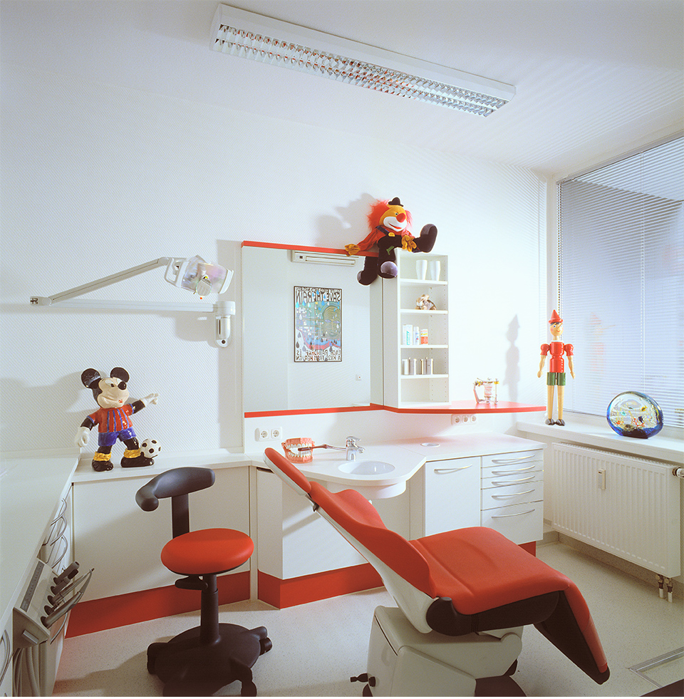 Kieferorthopäden Dr. Ziegler - Dr. Rösner Gemeinschaftspraxis für Kieferorthopädie, D.-Martin-Luther-Str. 14 in Regensburg