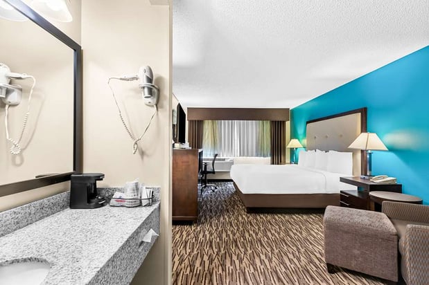 Images Best Western Baraboo Inn