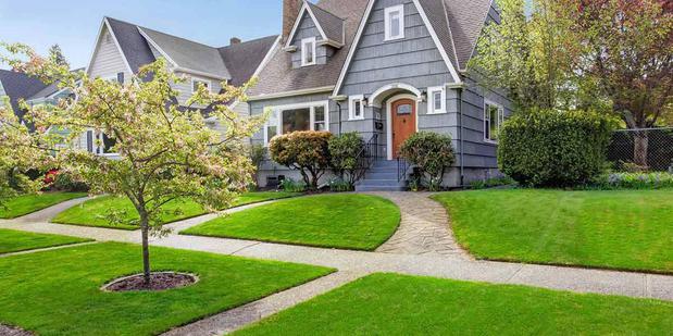 Images Ashburn Lawn Care